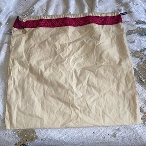 Tory Burch Large dust.